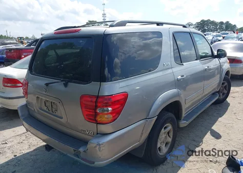 2001 Toyota Sequoia Sr5 z USA, uszkodzony, nr VIN 5TDZT34A41S022097